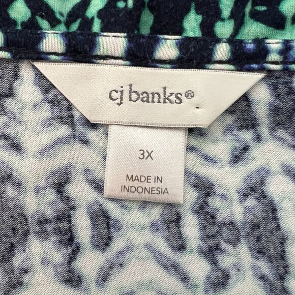 🌾CJ Banks Ombre Geometric Blouse, 3X - Stunning & Comfortable! - Picture 4 of 8